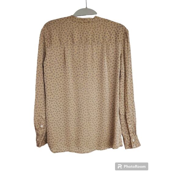 Women's J. Crew Silky Feel Star Collarless Button Down Blouse | Size 00 - Picture 2 of 6